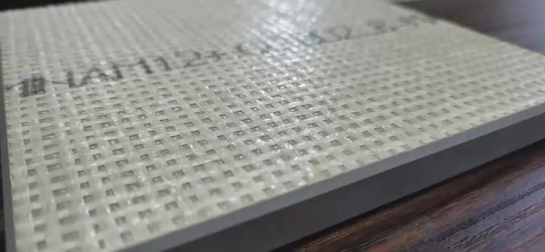 如何鑒別！意大利Laminam XL12巖板的真?zhèn)?/></a></div>
			<div   id=